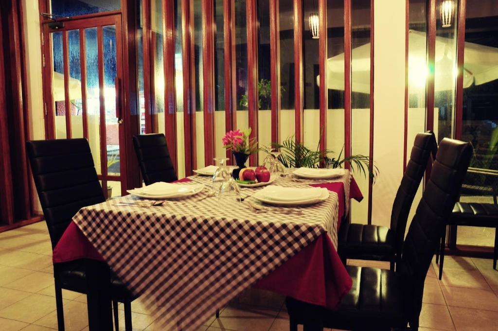 Holidaymakers Inn Hulhumale Exterior foto